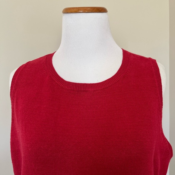 NWT Ann Taylor Red Linen Blend Sleeveless Crew Neck Sweater Size Large - Picture 9 of 10
